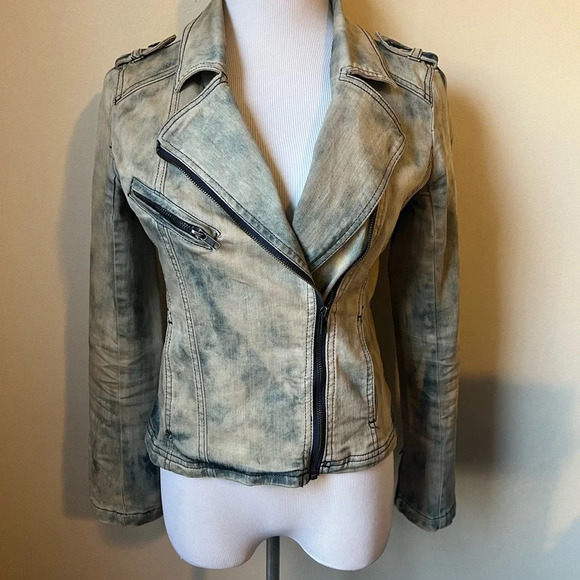 Moussy Jeans Acid Wash Moto Jean Jacket, size medium - Picture 3 of 5